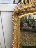 Miroir doré à la feuille d'or XVIIIème siècle