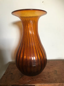 Vase vintage bullé