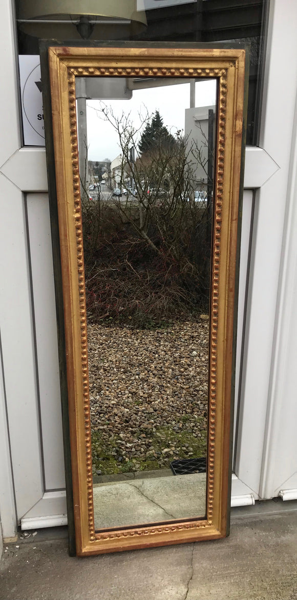 Miroir en bois doré 101 x 35 cm